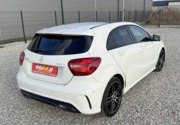 Mercedes Klasa A W176 Hatchback 5d Facelifting 220 184KM 2017 Mercedes-Benz Klasa A 4x4 A220 2.0 Benz 184 km 74.000 km Salon PL Wars, zdjęcie 4