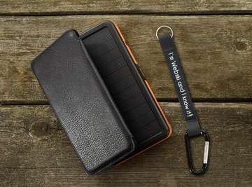 ИНДУКЦИОННОЕ ЗАРЯДНОЕ УСТРОЙСТВО POWERBANK С СОЛНЕЧНОЙ ПАНЕЛИ