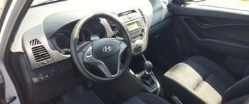 Hyundai ix20 Mikrovan 1.4 CVVT 90KM 2011 Hyundai ix20 1.4 benz ,bezwypadek ,klimatronik ,zadbany 1.4 Benzyna 90KM, zdjęcie 9