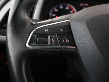 Seat Leon III Hatchback Facelifting 1.5 EcoTSI 130KM 2018 Seat Leon full LED klima auto tempomat, zdjęcie 30