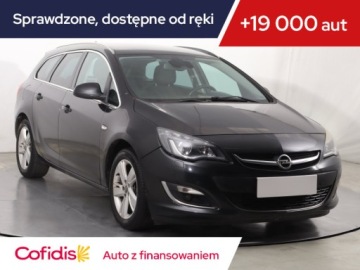 Opel Astra J Sports Tourer 1.6 Turbo ECOTEC 180KM 2012 Opel Astra 1.6 T, Salon Polska, Navi, Xenon
