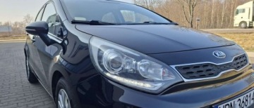 Kia Rio III Hatchback 3d 1.2 DOHC CVVT 85KM 2014 Kia Rio Kia Rio 1.2 Attract 1.2 Benzyna 85KM, zdjęcie 23