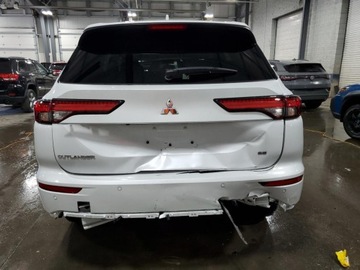 Mitsubishi Outlander III 2023 Mitsubishi Outlander SE 2023 2.5l 2.5 Benzyna 181KM, zdjęcie 2
