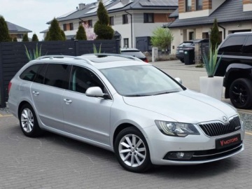 Skoda Superb II Outdoor 1.6 TDI CR DPF 105KM 2015 Skoda Superb ___Platinum___BiXenon LED Navi Kamera Panorama___Gwarancja___, zdjęcie 5