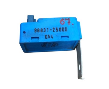 HYUNDAI ACCENT 2 II RELÉ KLAKSON 96831-25000