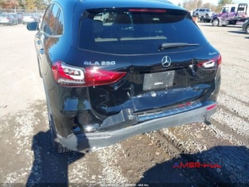 Mercedes GLA II 2021 Mercedes-Benz GLA 2021 r., 2,0L 4MATIC 2.0 Benzyna 221KM, zdjęcie 9