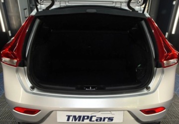 Volvo V40 II Cross Country 2.0 D2 DRIVE-E 120KM 2015 Volvo V40 Volvo V40 2.0 Diesel 120 KM 2.0 Diesel 120KM, zdjęcie 8
