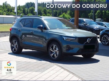 Volvo XC40 2025 VOLVO XC40 B4 Plus Dark Suv 2.0 (211KM) 2025