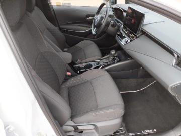 Toyota Corolla XII TS Kombi Facelifting 1.8 Hybrid 140KM 2023 Toyota Corolla 1.8 Hybrid Comfort Seria E21 (2019-, zdjęcie 11