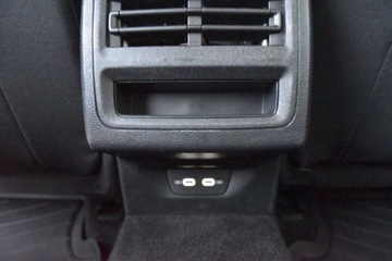 Volkswagen Golf VIII Variant 2.0 TDI 115KM 2022 Volkswagen Golf SalonPL 2.0TDI 115KM Life Pakiety Comfort LED ACC Digital, zdjęcie 28