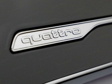 Audi Q8 2025 AUDI Q8 TFSI e quattro S line Suv (394 KM) 2025, zdjęcie 8