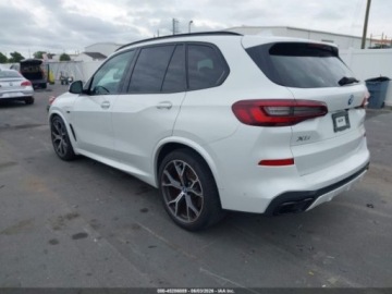 BMW X5 G05 2022 BMW X5 Phev XDrive45E 2022 3.0 Hybryda Plug-in 382KM, zdjęcie 2