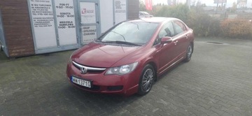 Honda Civic VIII Sedan 1.8 i-VTEC 140KM 2006 Honda Civic Ozarow Mazowiecki 1.8 benzyna 2006 rok produkcji KOMIS TYSIAK, zdjęcie 4