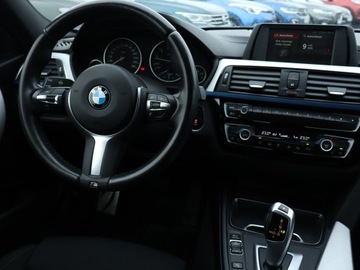 BMW Seria 3 G20-G21 Touring 2.0 320i 184KM 2019 BMW 3 320 i, Salon Polska, Automat, Klima, zdjęcie 6