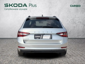 Skoda Superb III Kombi Facelifting 2.0 TDI SCR 150KM 2023 Skoda Superb 2.0 TDI Ambition DSG 150 KM bezwypadk, zdjęcie 4