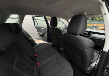 Skoda Kamiq Crossover 1.0 TSI 110KM 2021 Skoda Kamiq 1.0 TSI 110KM VIRTUALLEDmanual GWARANCJA bezwypadkowa TEMPOMAT, zdjęcie 16