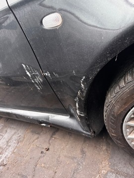 BLATNÍK PRAVÝ PŘEDNÍ ALFA ROMEO GT