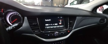 Opel Astra K Hatchback Facelifting 1.2 Turbo 130KM 2020 Opel Astra 1.2 turbo benzyna 130 km Kamera Nawigacja 1.2 Benzyna 130KM, zdjęcie 5