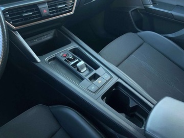 Cupra Leon II Hatchback PHEV 1.4 e-Hybrid 245KM 2022 Cupra Leon 1.4 eHYB 245KM PlugIn SerwisASO Navi Virtual Led Dcc FV23 1.4, zdjęcie 22