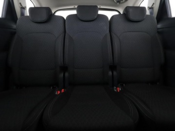 Kia Carens IV Minivan Facelifting 1.6 GDI 135KM 2018 Kia Carens Dream Team navi grzane fotele, zdjęcie 17