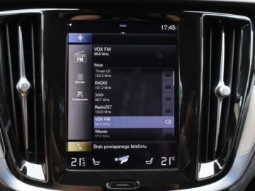 Volvo V60 II  2021 Volvo V60 Cross Country B5 2.0 AWD, Salon Polska, zdjęcie 12