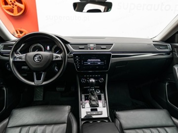 Skoda Superb III Kombi 2.0 TSI 272KM 2018 SKODA Superb 2.0 TSI 4x4 L&amp;K DSG Combi 272KM 2018, zdjęcie 11