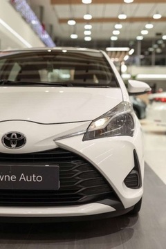 Toyota Yaris III Hatchback 5d Facelifting 2017 1.0 VVT-i 72KM 2020 Toyota Yaris 1.0 Active BenzynaLPG 72KM, zdjęcie 21