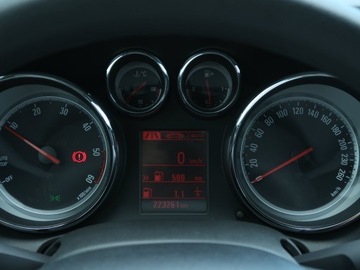 Opel Astra J Sedan 1.6 CDTI ecoFLEX 110KM 2016 Opel Astra 1.6 CDTI, Salon Polska, Klima, zdjęcie 10