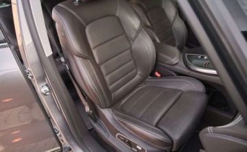 Renault Espace V Van 1.6 Energy TCe 200KM 2015 Renault Espace Renault Espace 1.6 dCi Energy Initiale Paris EDC 1.6 Benzyna, zdjęcie 18