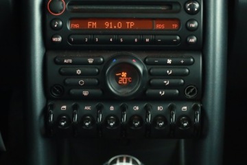 Mini One II Hatchback 1.6 90KM 2006 MINI 3-door One, Klima, Klimatronic, zdjęcie 10