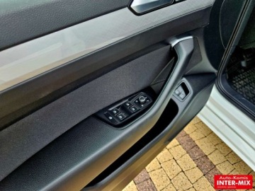 Volkswagen Passat B8 2020 Volkswagen Passat PROMOCJA SWIATECZNA Hybryda bogara wersja niski przebieg, zdjęcie 28