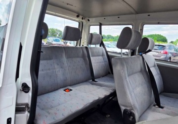 Volkswagen Caravelle T4 1999 Volkswagen Transporter 2,5 TDI 102 KM 9-osobowy 2.5 Diesel 102KM, zdjęcie 8