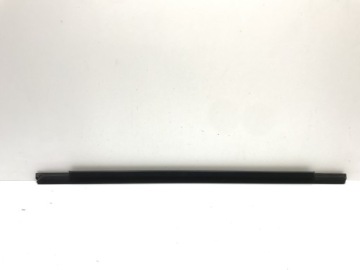 УПЛОТНИТЕЛЬНАЯ ПРОКЛАДКА СТЕКЛА ЗАДНЕЙ ДВЕРИ BMW I4 7482967