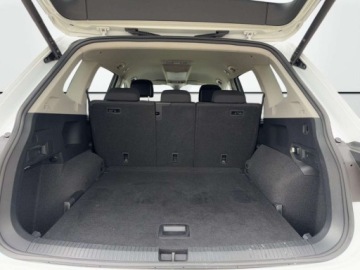 Volkswagen Tiguan II SUV Facelifting 2.0 TDI 150KM 2022 Volkswagen Tiguan Elegance, Matrix, Head-Up, Kamera, Ambiente, Asystenci, zdjęcie 36