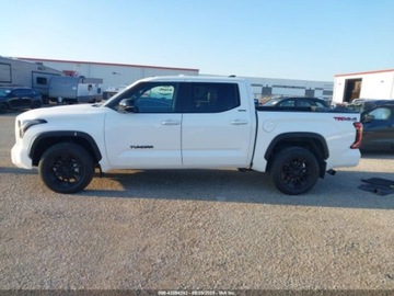 Toyota Tundra II 2025 Toyota Tundra Limited 2025 3.4l 3.4 Benzyna 389KM, zdjęcie 2