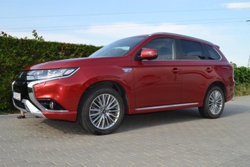 Mitsubishi Outlander III 2019 PHEV 2.4 4x4