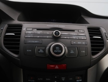 Honda Accord VIII Sedan 2.0 VTEC 156KM 2014 Honda Accord 2.0 i-VTEC, GAZ, Xenon, Bi-Xenon, zdjęcie 12