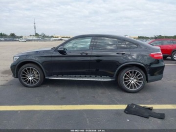 Mercedes GLC C253 2018 Mercedes-Benz GLC 2018r., 4x4, 2.0L 2.0 Benzyna 241KM, zdjęcie 5