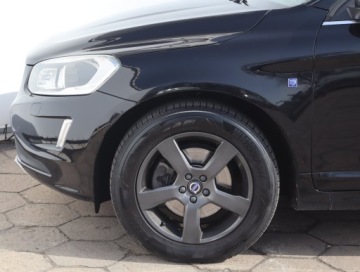 Volvo XC60 I SUV Facelifting 2.0 D4 DRIVE-E 190KM 2015 Volvo XC60 D4, Salon Polska, Serwis ASO, 187 KM, zdjęcie 12