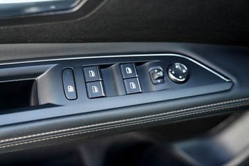 Peugeot 5008 II Crossover Facelifting 2.0 BlueHDi 177KM 2022 Peugeot 5008 GT kamera Skora adc Nawi PANORAMA bli, zdjęcie 10