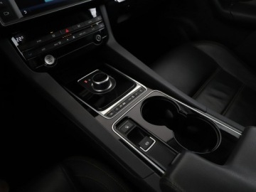 Jaguar F-Pace SUV 2.0 i4D 180KM 2016 Jaguar F-PACE FV23% navi PDC FullLED tempomat, zdjęcie 27