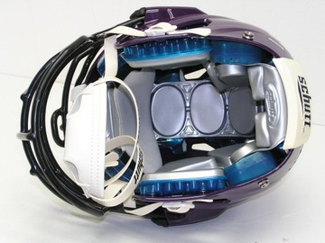 KASK FUTBOL AMERYKAŃSKI SCHUTT ION 4D r M