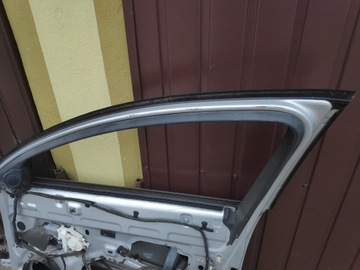 DVEŘE PRAVÝ PŘEDNÍ TED69 RENAULT LATITUDE
