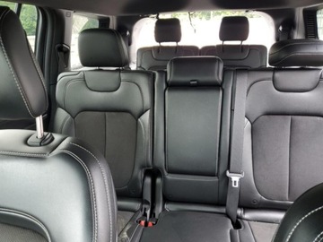 Jeep 2023 Jeep Grand Cherokee L Laredo 2023 3.6l 3.6 Benzyna 293KM, zdjęcie 11