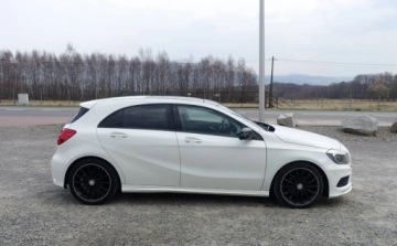 Mercedes Klasa A W176 Hatchback 5d Facelifting 200 d 136KM 2015 Mercedes-Benz Klasa A 200CDI 136KM AMG Line Niski przebieg Biksenon Skora, zdjęcie 3