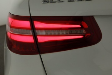 Mercedes GLC C253 SUV 2.0 250 211KM 2018 Mercedes GLC GLC 250 4MATIC, Salon Polska, zdjęcie 22