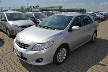 Toyota Corolla X Sedan 1.33 Dual VVT-i 100KM 2009 TOYOTA COROLLA, zdjęcie 2