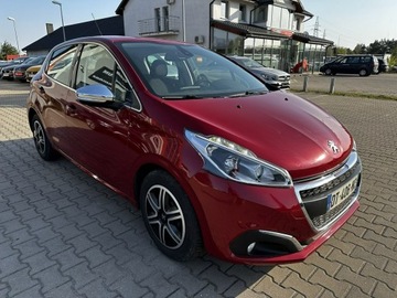 Peugeot 208 I Hatchback 5d Facelifting 1.2 PureTech 82KM 2015 Peugeot 208 Klimatronik*, zdjęcie 3