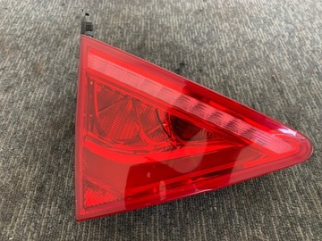 AUDI A7 C7 LAMPA TYŁ TYLNA LEWA W KLAPE BAGAŻNIKA ORYGINAŁ