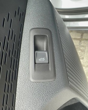 Skoda Octavia IV Liftback 1.5 TSI EVO 150KM 2024 Skoda Octavia Liftback 1.5 TSI mHev 150 KM 7DSG Selection 1.5 Benzyna, zdjęcie 15